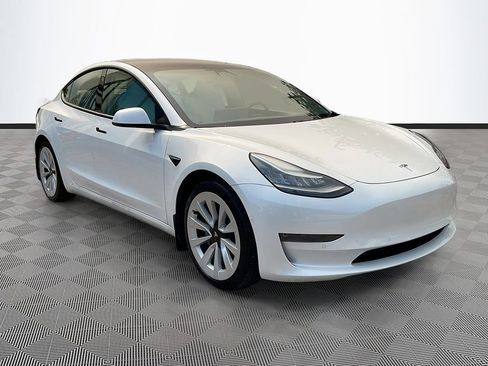 Used 2021 Tesla Model 3 Long Range AWD/4WD image 2