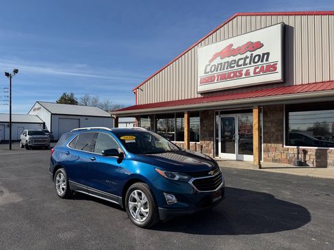 Used 2020 Chevrolet Equinox LT image 2