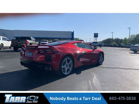 Used 2024 Chevrolet Corvette Stingray Preferred Cpe w/ Z51 Performance Package RWD image 8