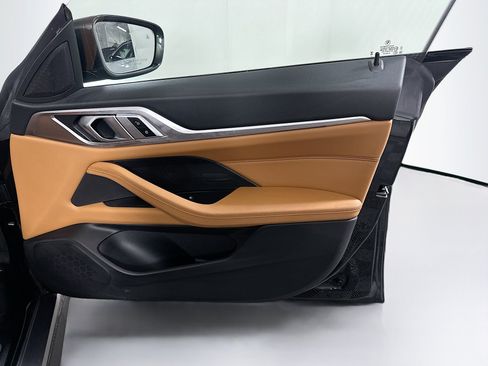 Used 2023 BMW i4 eDrive35 RWD image 34