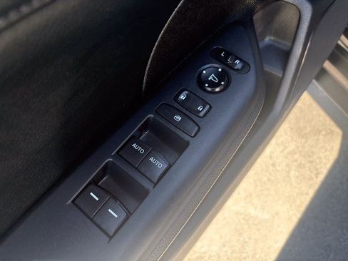 Used 2018 Honda Civic Sport Touring image 27