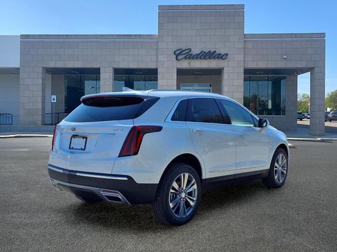 New 2026 Cadillac XT5 Premium Luxury AWD/4WD image 4