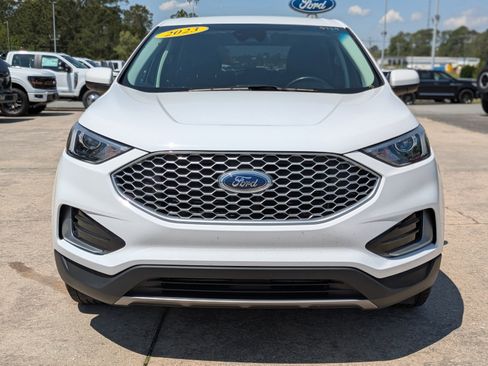 Used 2023 Ford Edge SEL image 3