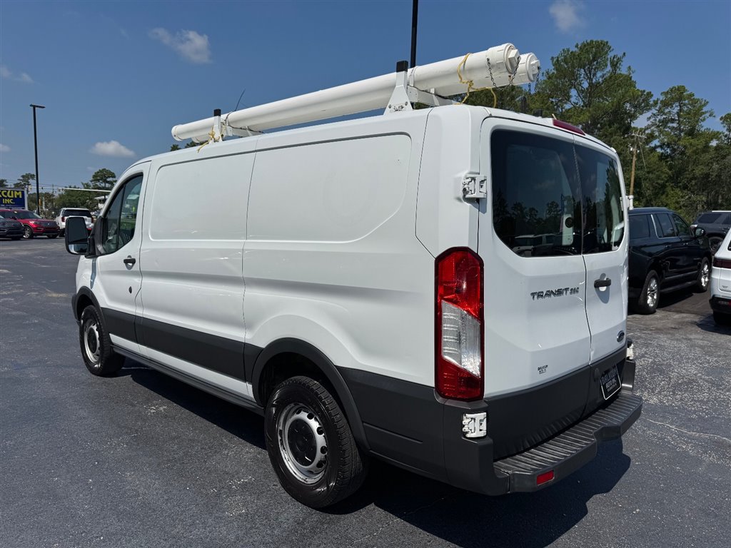 Used 2017 Ford Transit 250 130 Low Roof RWD image 6