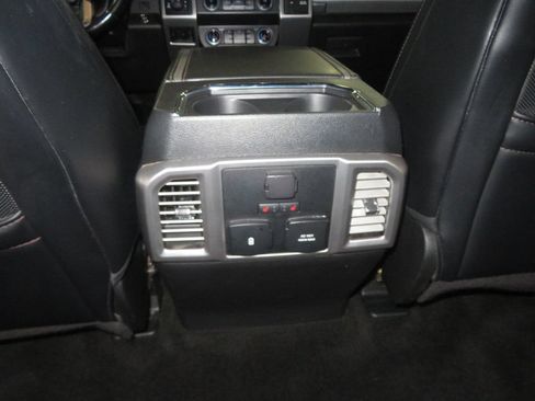 Used 2019 Ford F250 Platinum w/ Platinum Ultimate Package AWD/4WD image 41