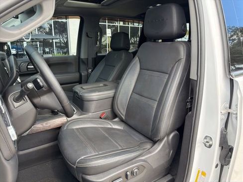 Used 2021 GMC Sierra 1500 Denali w/ Driver Alert Package II image 10