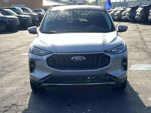 Certified 2024 Ford Escape Platinum AWD/4WD image 7
