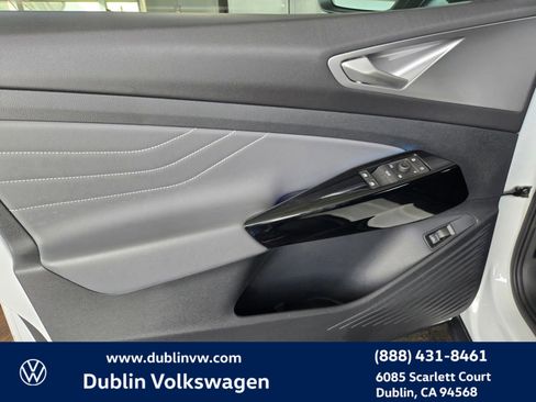 Certified 2023 Volkswagen ID.4 Pro S Plus image 17