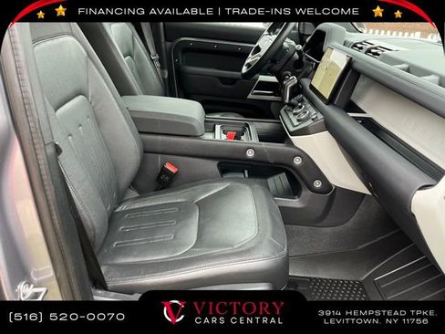 Used 2022 Land Rover Defender 110 X-Dynamic SE image 24