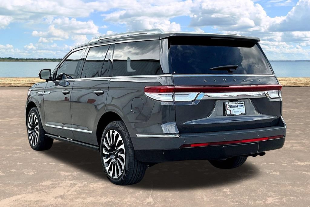 Used 2023 Lincoln Navigator Black Label AWD/4WD image 5