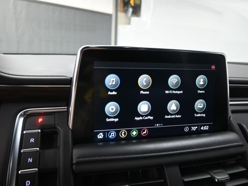 Used 2021 Chevrolet Tahoe Z71 w/ Luxury Package image 12