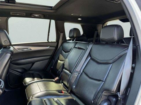 Used 2023 Cadillac XT6 Luxury FWD image 40