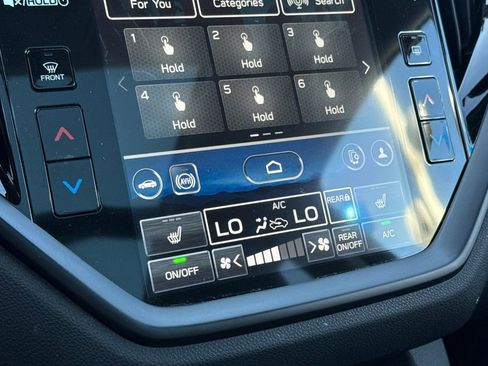 Used 2023 Subaru Ascent Onyx Edition Limited image 22