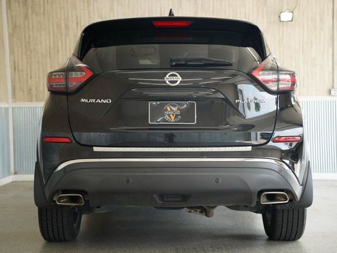 Used 2019 Nissan Murano Platinum w/ Cargo Package FWD image 9