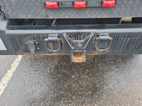 Used 2020 RAM 5500 Tradesman w/ Chrome Appearance Group image 9