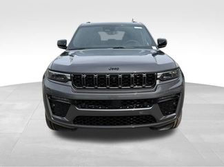 New 2026 Jeep Grand Cherokee Limited video 2