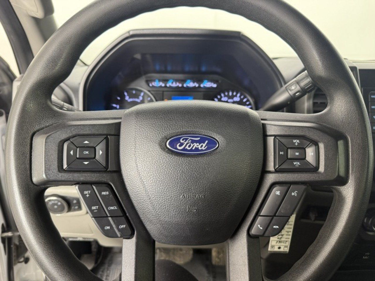 Used 2020 Ford F350 XL w/ STX Appearance Package AWD/4WD image 15