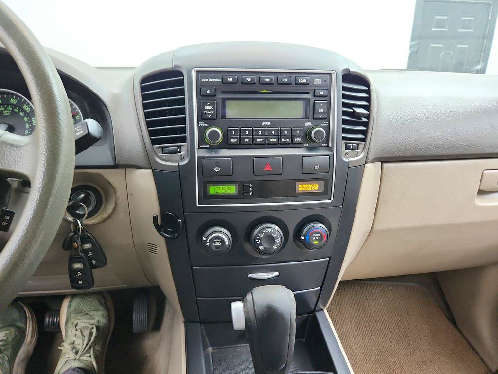 Used 2009 Kia Sorento LX RWD image 17