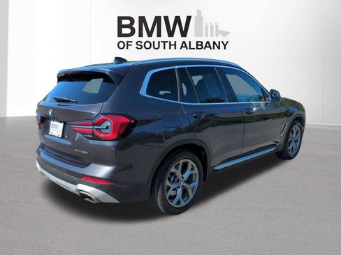 Used 2022 BMW X3 xDrive30i w/ Premium Package 2 AWD/4WD image 3