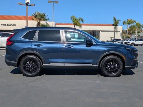 Used 2025 Honda CR-V Sport image 4