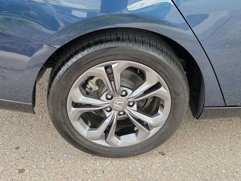 Used 2024 Honda Accord EX-L image 9