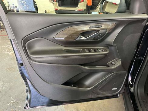 Used 2022 GMC Terrain Denali w/ LPO, 'HIT The Road' Package AWD/4WD image 12