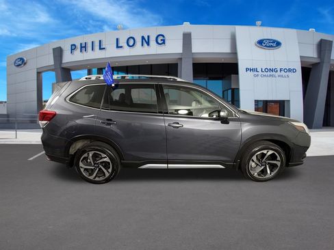 Used 2024 Subaru Forester Touring AWD/4WD image 6