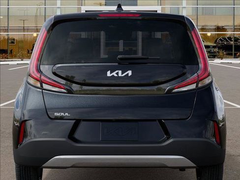 New 2025 Kia Soul S image 13