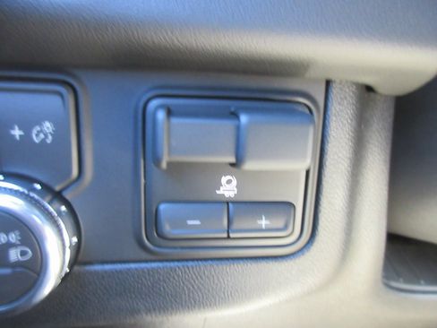 New 2026 GMC Yukon AT4 image 20