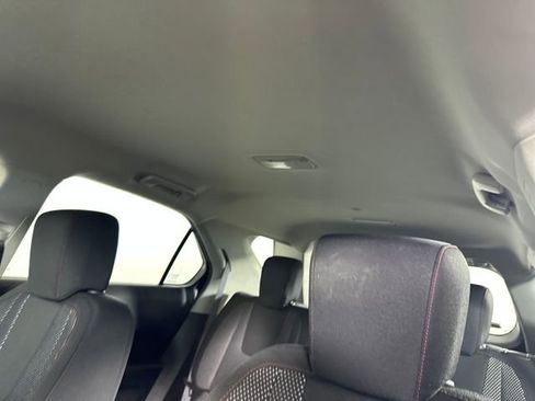 Used 2017 Chevrolet Equinox LS image 12