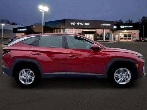 New 2026 Hyundai Tucson SE AWD/4WD image 9