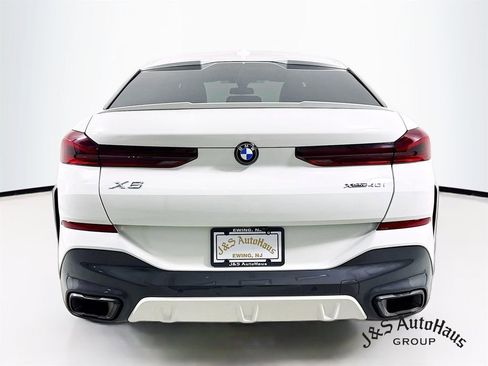Used 2023 BMW X6 xDrive40i w/ M Sport Package image 6