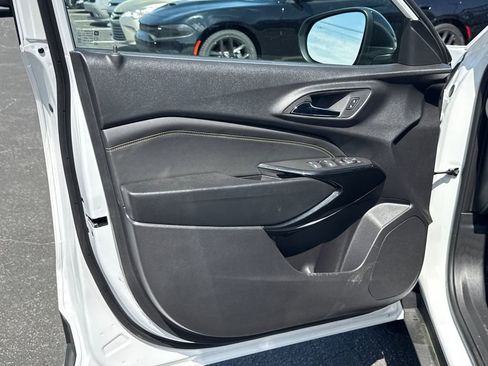 New 2026 Chevrolet Trax ACTIV w/ Sunroof Package image 11