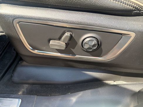 Used 2021 RAM 1500 Limited AWD/4WD image 15