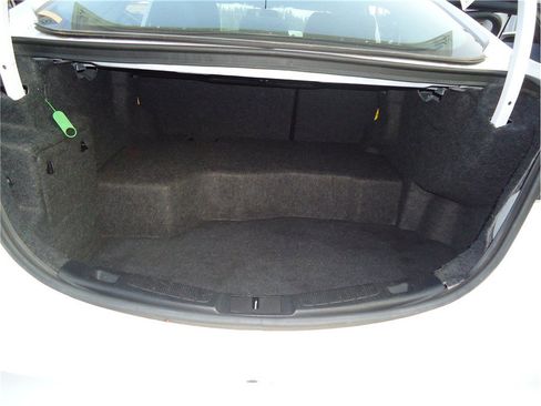Used 2018 Ford Fusion SE FWD image 28