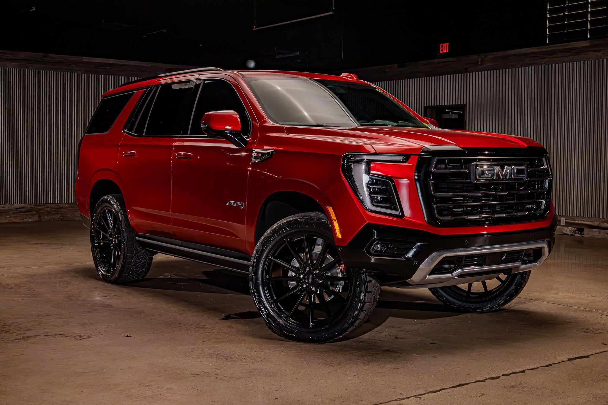 Used 2025 GMC Yukon AT4 Ultimate AWD/4WD image 12