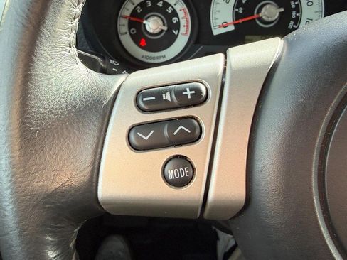 Used 2014 Toyota FJ Cruiser 4WD image 15