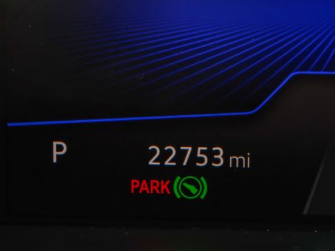 Used 2024 Volkswagen Tiguan SE R-Line FWD image 16