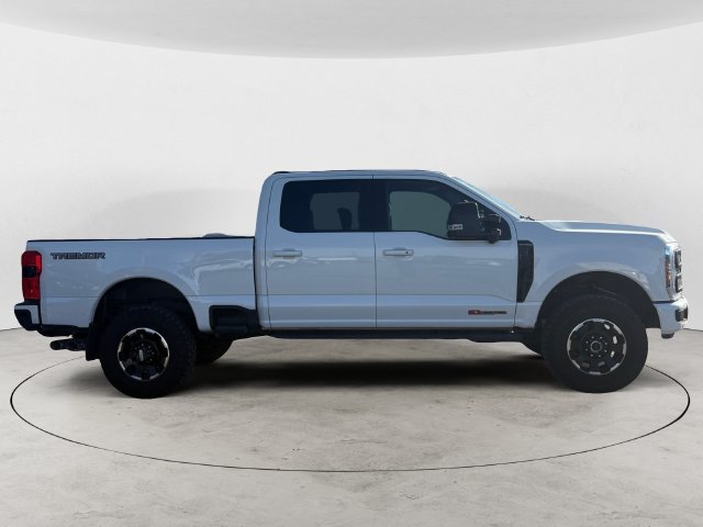 Used 2025 Ford F350 Platinum w/ Tremor Off-Road Package AWD/4WD image 4