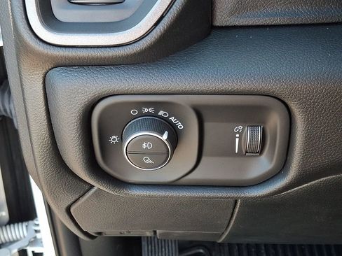 New 2024 RAM 3500 Tradesman w/ Safety Group AWD/4WD image 13