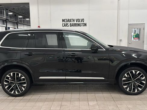 New 2026 Volvo XC90 T8 Ultra w/ Protection Package Premier image 4