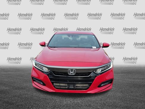 Used 2019 Honda Accord Sport image 9