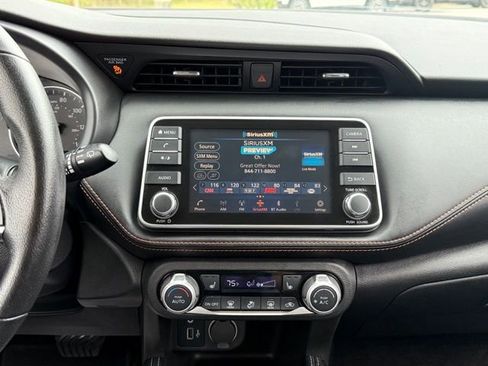 Used 2020 Nissan Kicks SR w/ SR Premium Package image 19