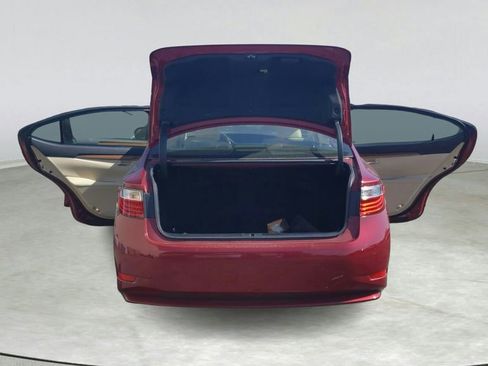 Used 2013 Lexus ES 300h w/ Luxury Pkg image 12