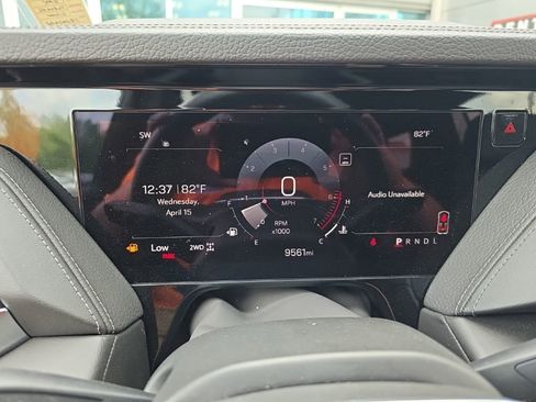 Used 2025 GMC Yukon XL Denali w/ Sun & Power Step Package image 20