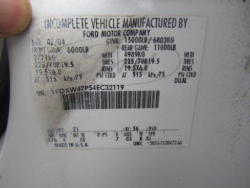 Used 2004 Ford F450 4x4 Crew Cab Super Duty image 28