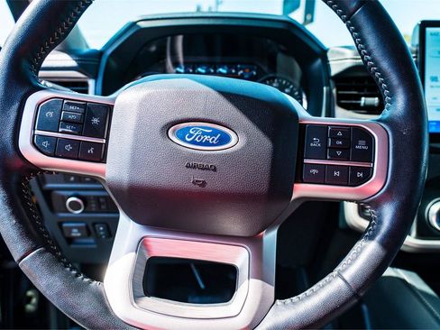 Used 2024 Ford Expedition Max XLT RWD image 10