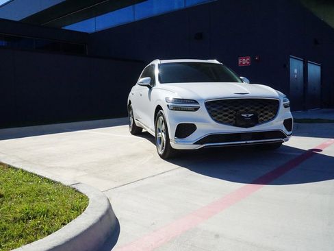 Certified 2026 Genesis GV70 2.5T Select image 1