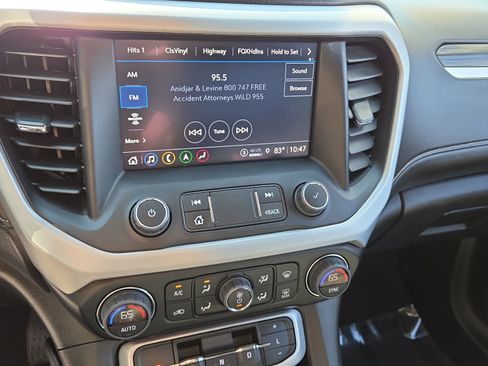 Used 2023 GMC Acadia SLT w/ Elevation Edition image 34