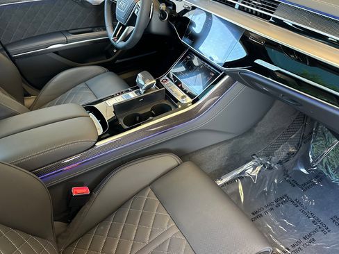 New 2025 Audi S8 image 12